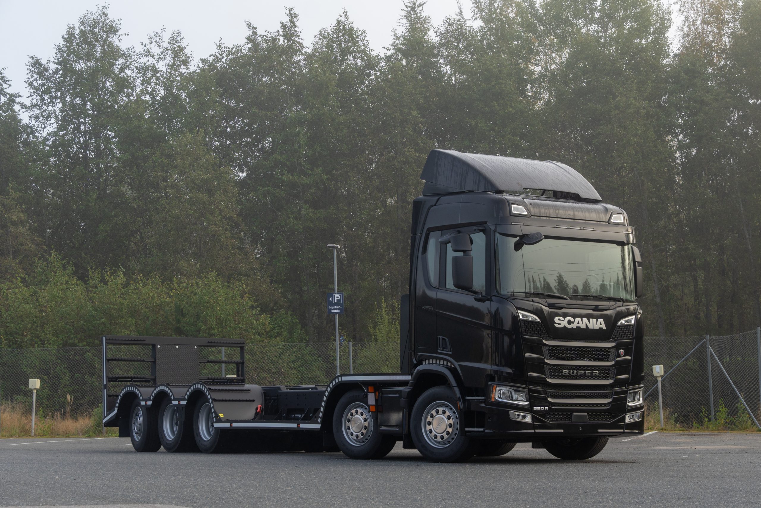 Kuorma-auton osto omaksi ei ole aina järkevää – tässä sen vaihtoehdot